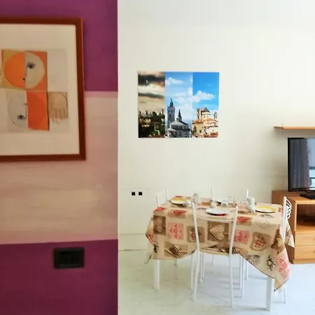 公寓 Bergamo City Apartments 贝尔加莫