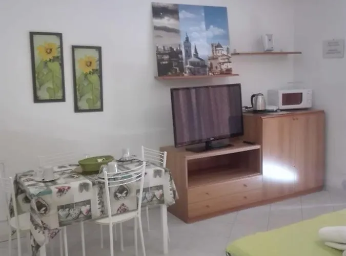 Bergamo City Apartments Апартаменти