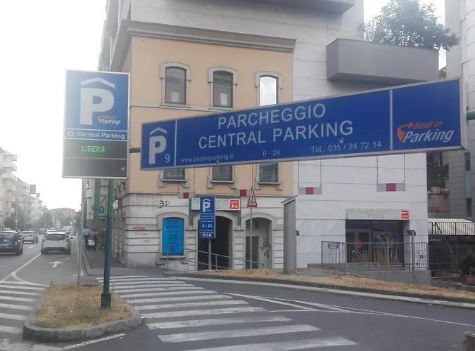 Bergamo City Apartments Апартаменти Бергамо