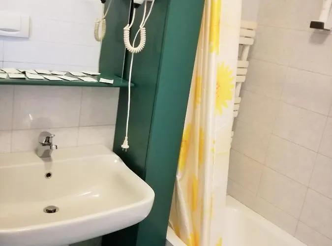 Bergamo City Apartments Апартаменти