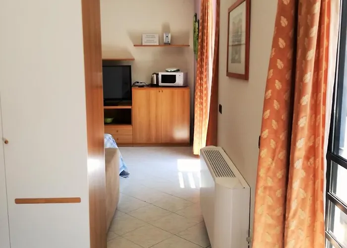 Bergamo City Apartments * Бергамо