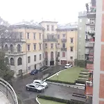 Bergamo City Apartments דירה