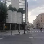Bergamo City Apartments דירה