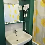 Bergamo City Apartments דירה *