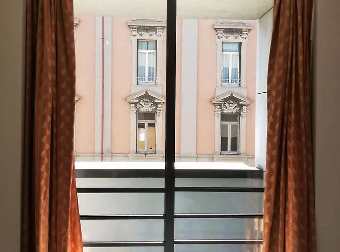 Bergamo City Apartments * 贝尔加莫