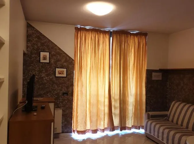 Bergamo City Apartments * 贝尔加莫